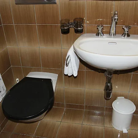 Hotel Alfa 2*