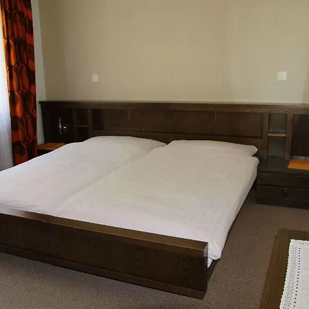 Alfa Otel