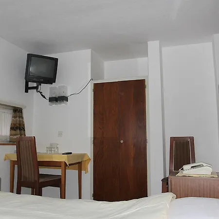 Alfa Otel 2*